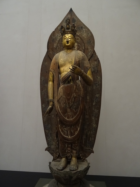 奈良博仏像館 (1).JPG
